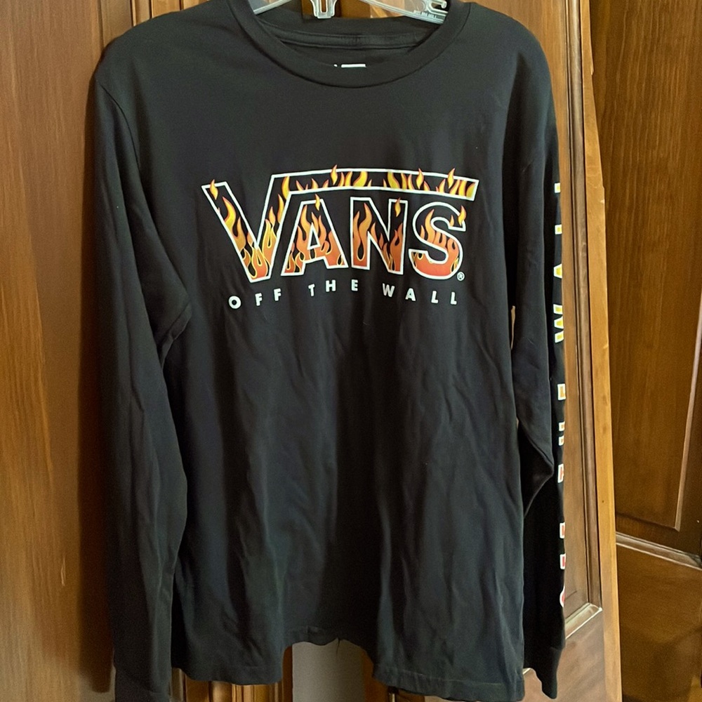 Boys VANS long sleeve shirt.